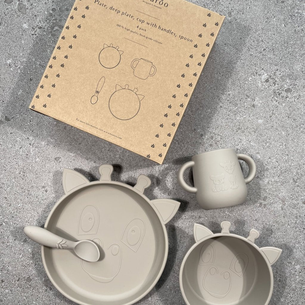 Lykke siliconen dinerset 4-pack Giraffe-Cobblestone