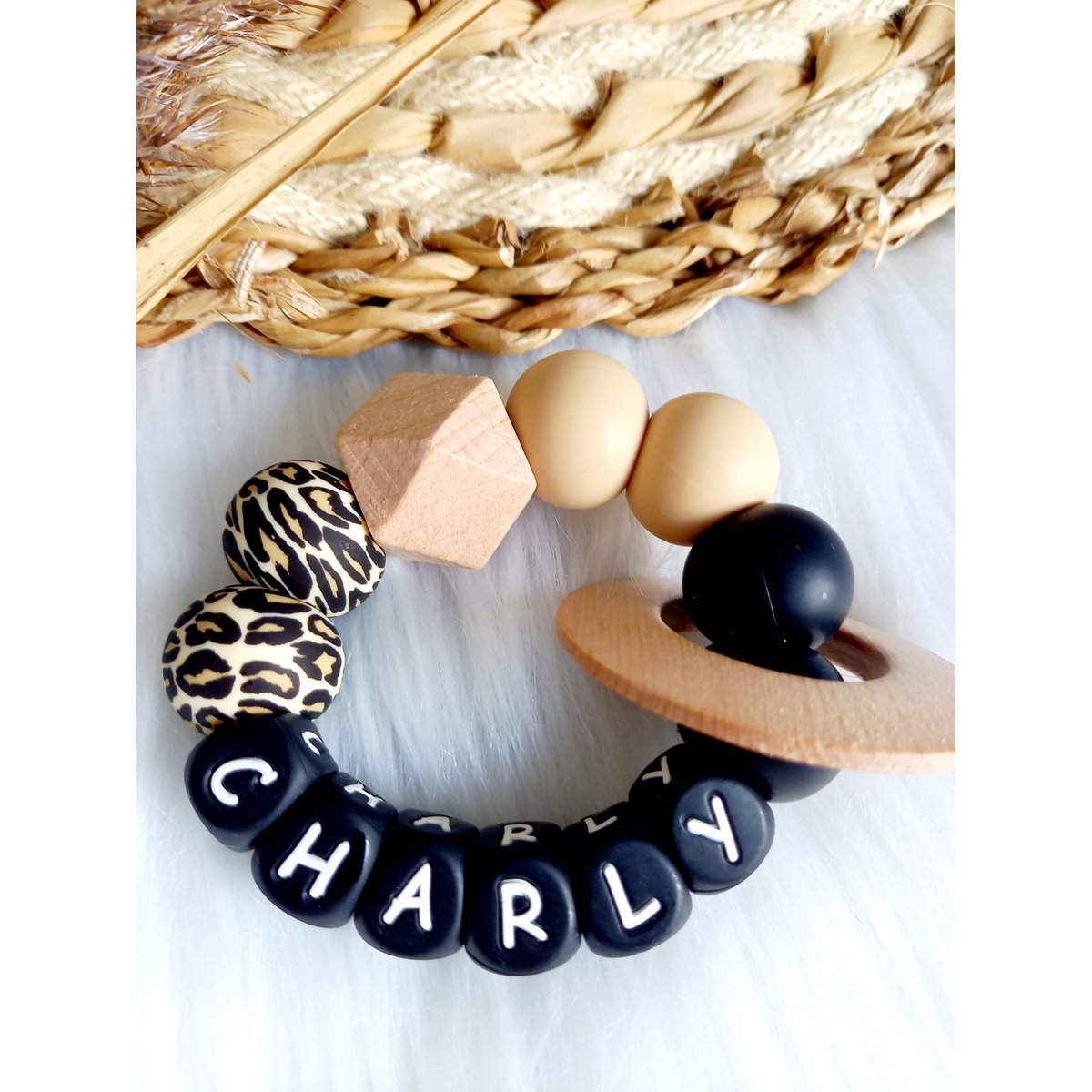 Bijtring met naam Yara