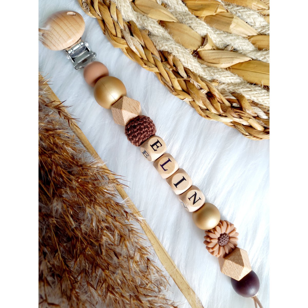 Speenkoord met naam Daisy Bruin