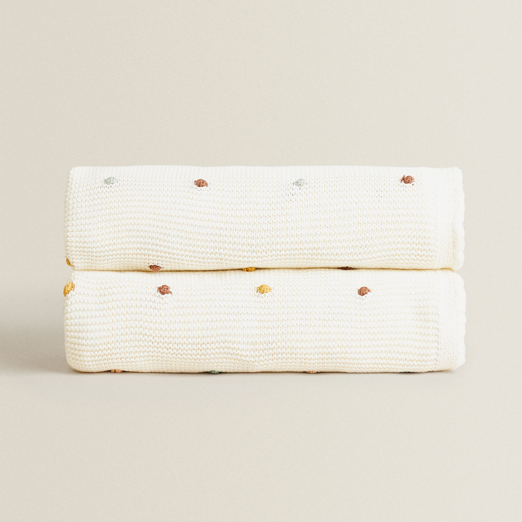 Annie & Charles® Babydeken DOTS