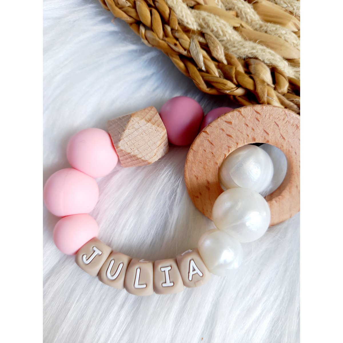 Bijtring met naam Julia