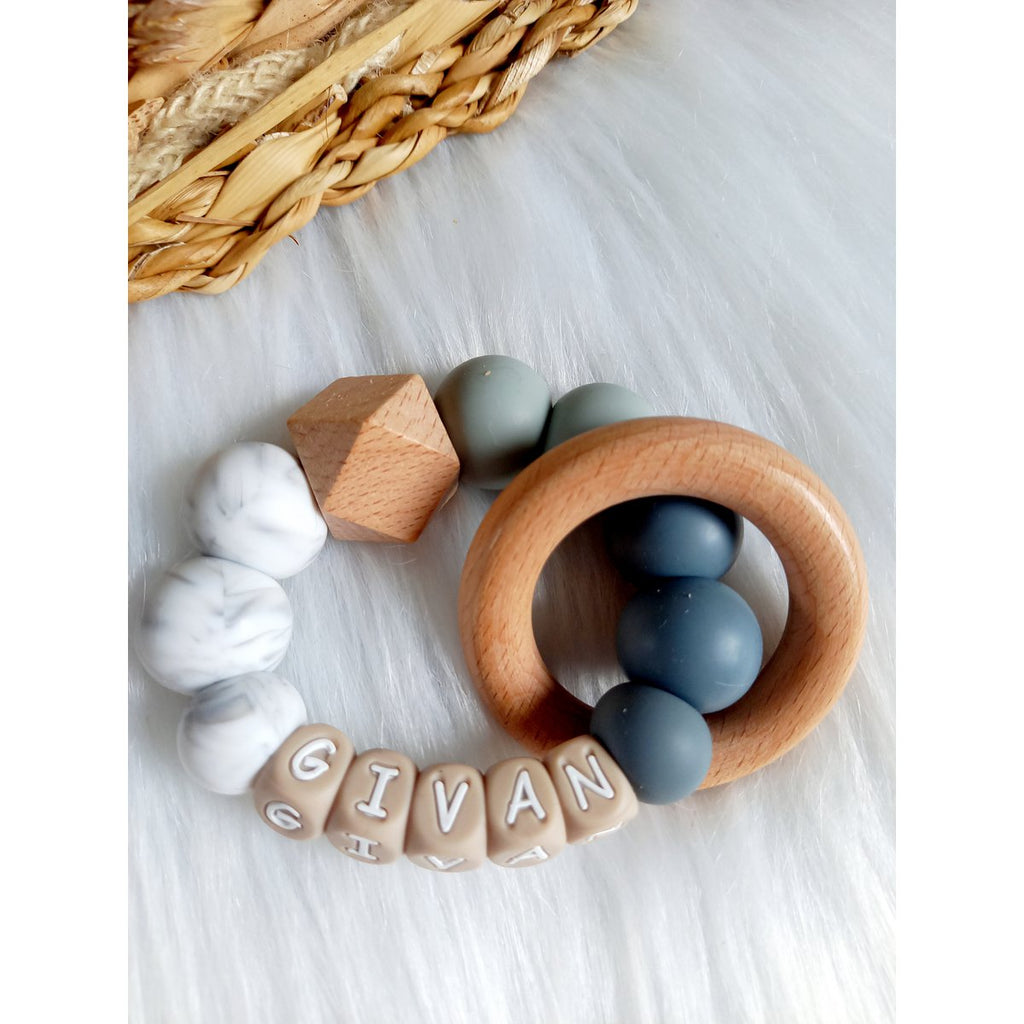 Bijtring met naam Sev